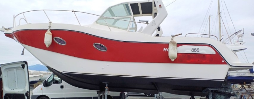Bateau MLS 888 occasion